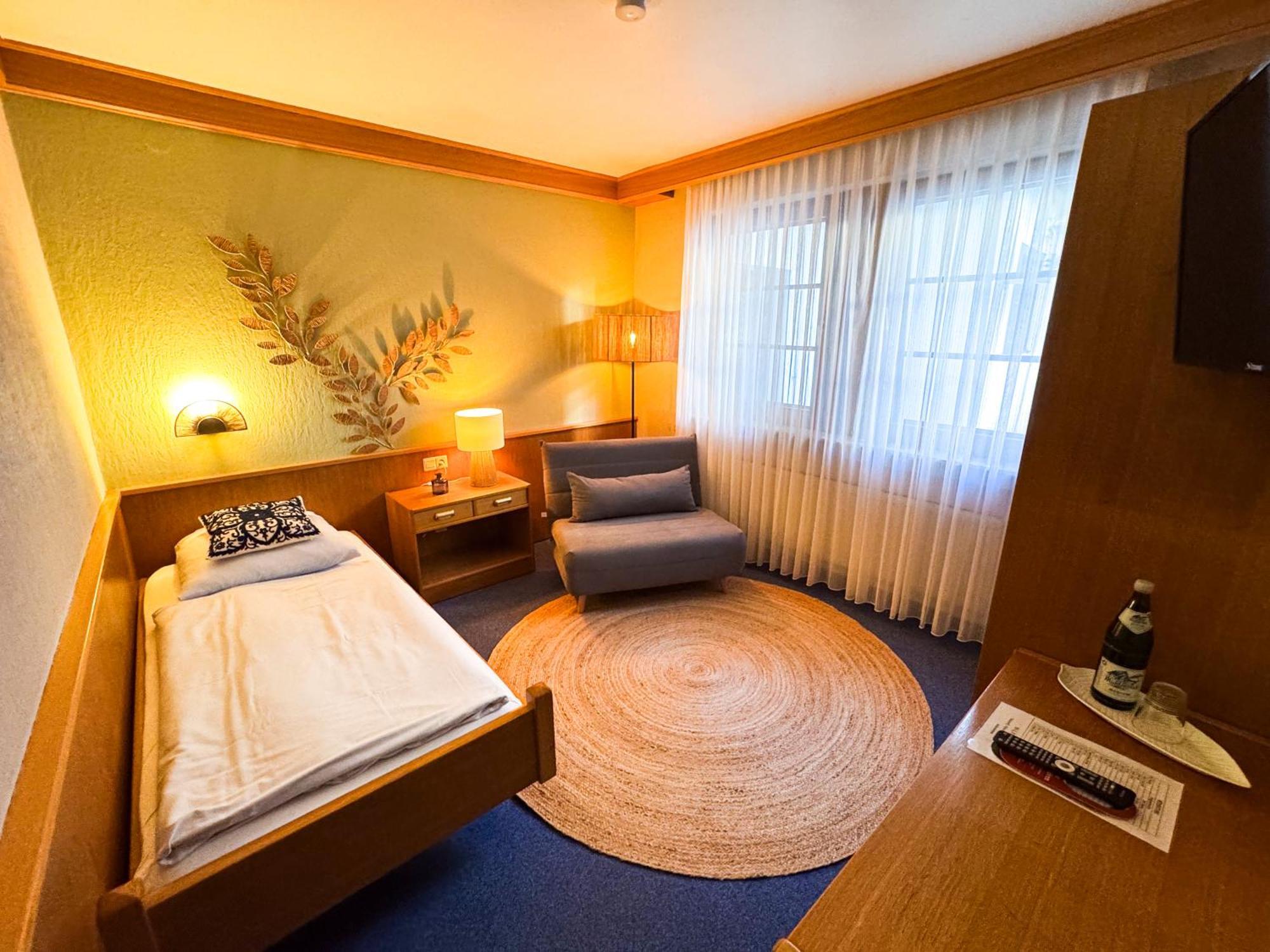 Hotel Guelser Weinstube Coblence Extérieur photo