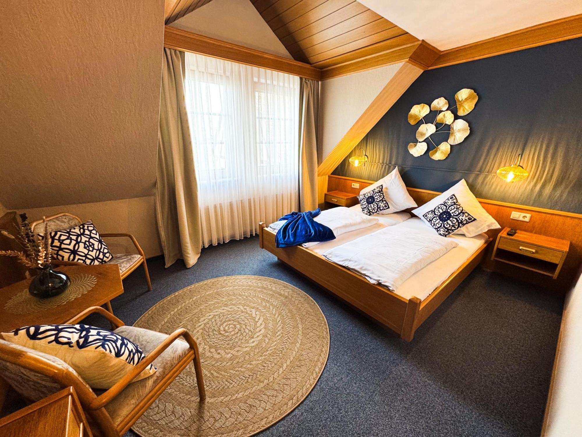 Hotel Guelser Weinstube Coblence Extérieur photo