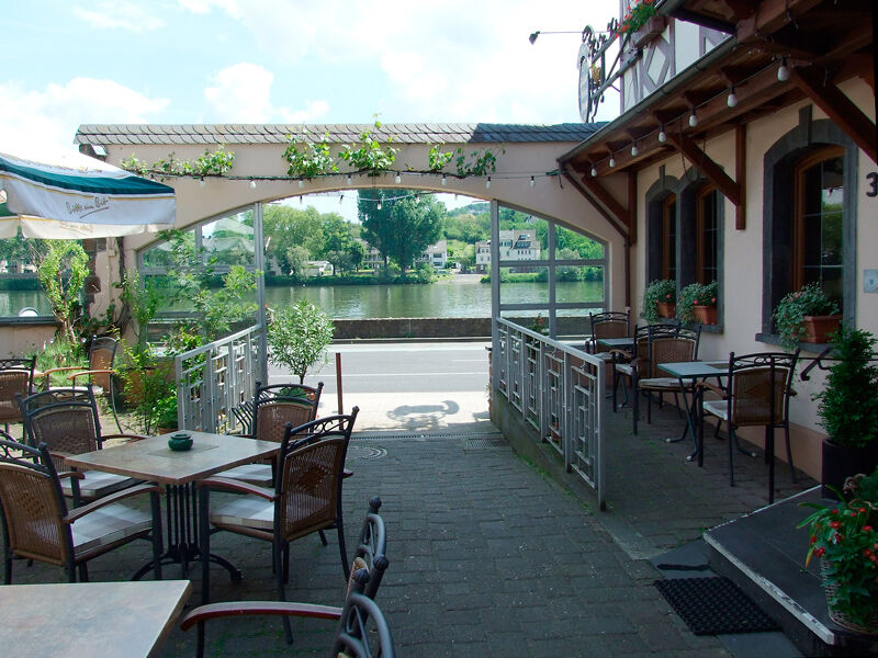 Hotel Guelser Weinstube Coblence Extérieur photo